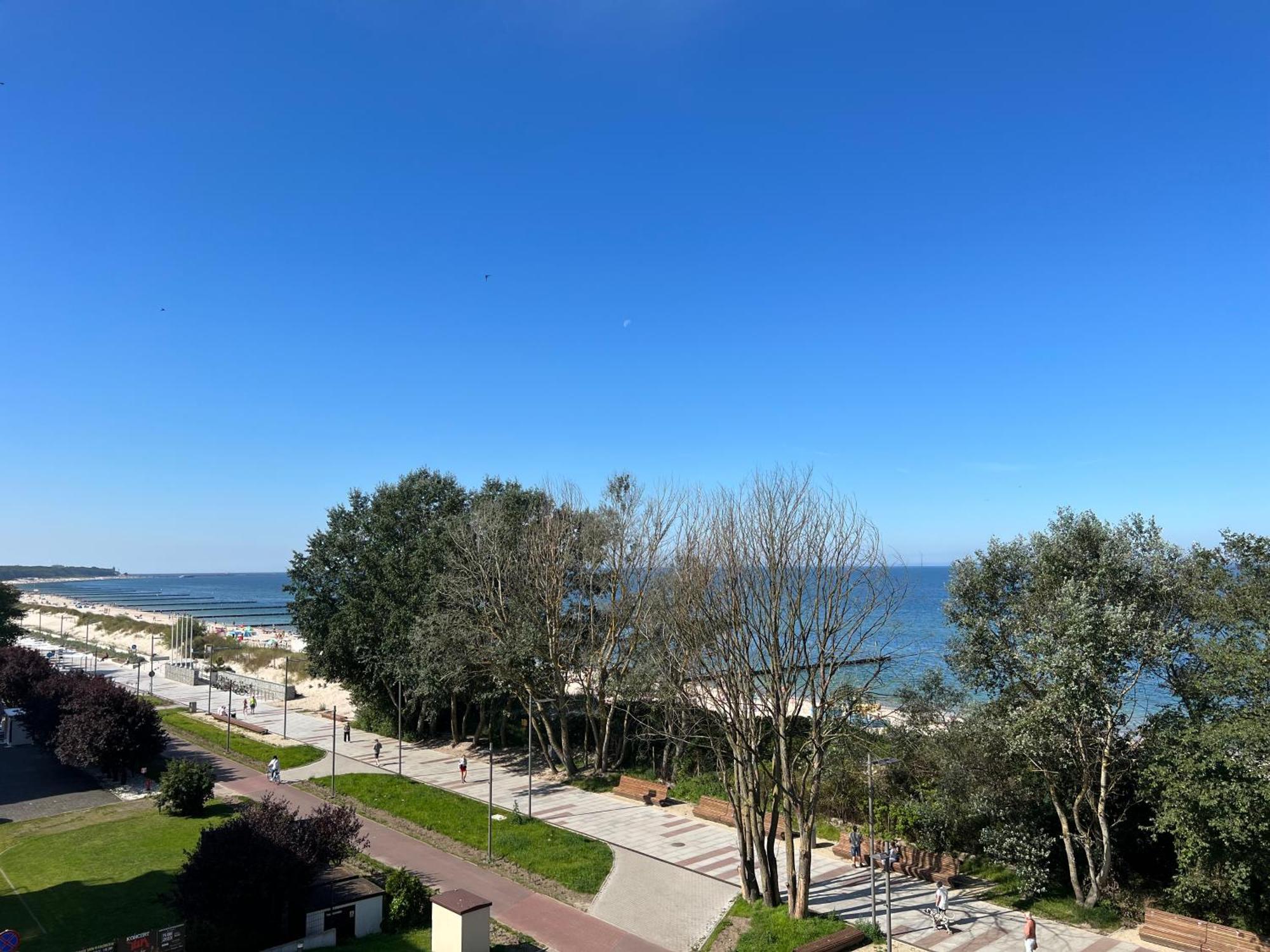 Seaside Park Apartamenty Prywatne Z Widokiem Na Morze Kołobrzeg Extérieur photo